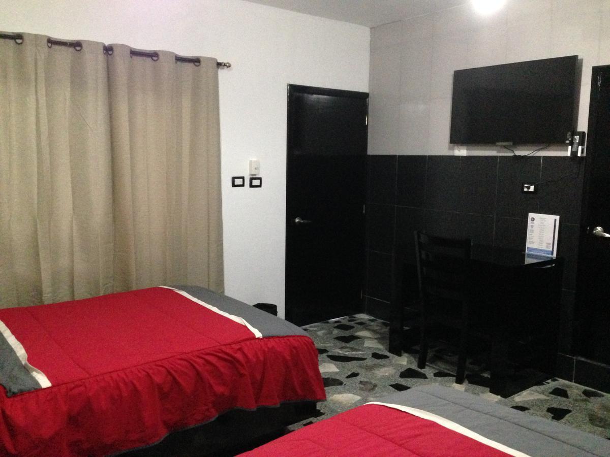 Hotel Claudia Macuspana Esterno foto